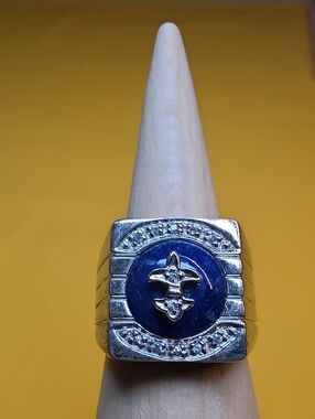 Vintage Men's Fleur De Lis Lapis Lazuli Ring 10